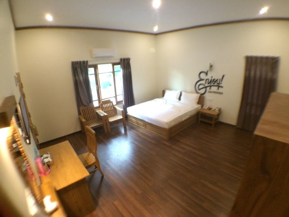 Westay @ Bagan Lotus Hotel Екстер'єр фото
