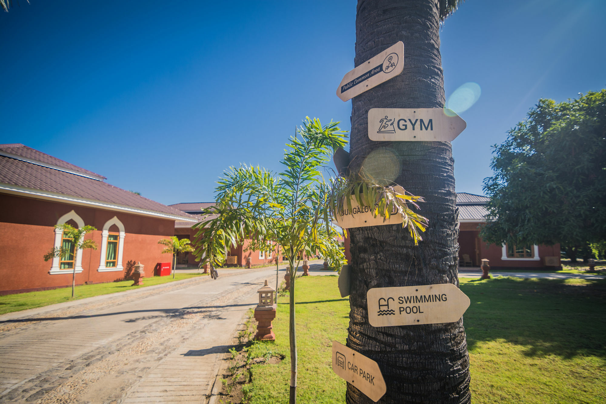 Westay @ Bagan Lotus Hotel Екстер'єр фото
